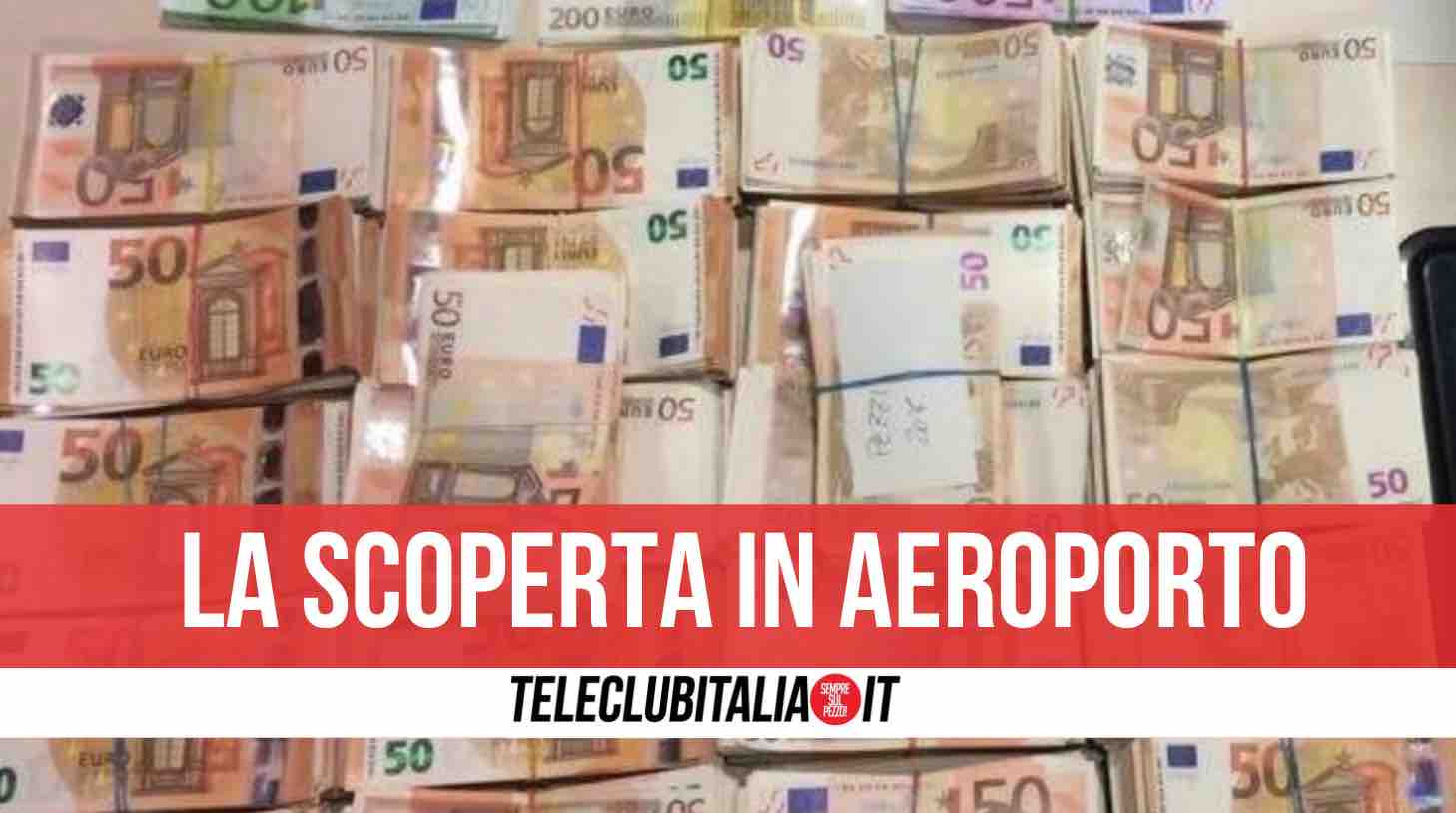 soldi nascosti pacco biscotti aeroporto