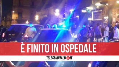 Napoli: 41enne accoltellato dopo lite nel traffico