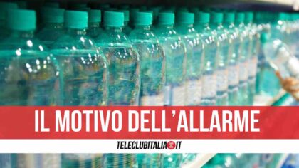 L’acqua frizzante rischia di sparire dai supermercati: Sant’Anna ha già bloccato la produzione