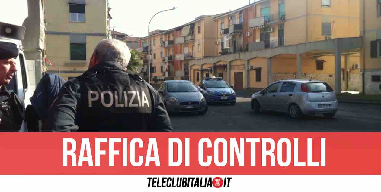 giugliano controlli polizia casacelle palazzine via montessori