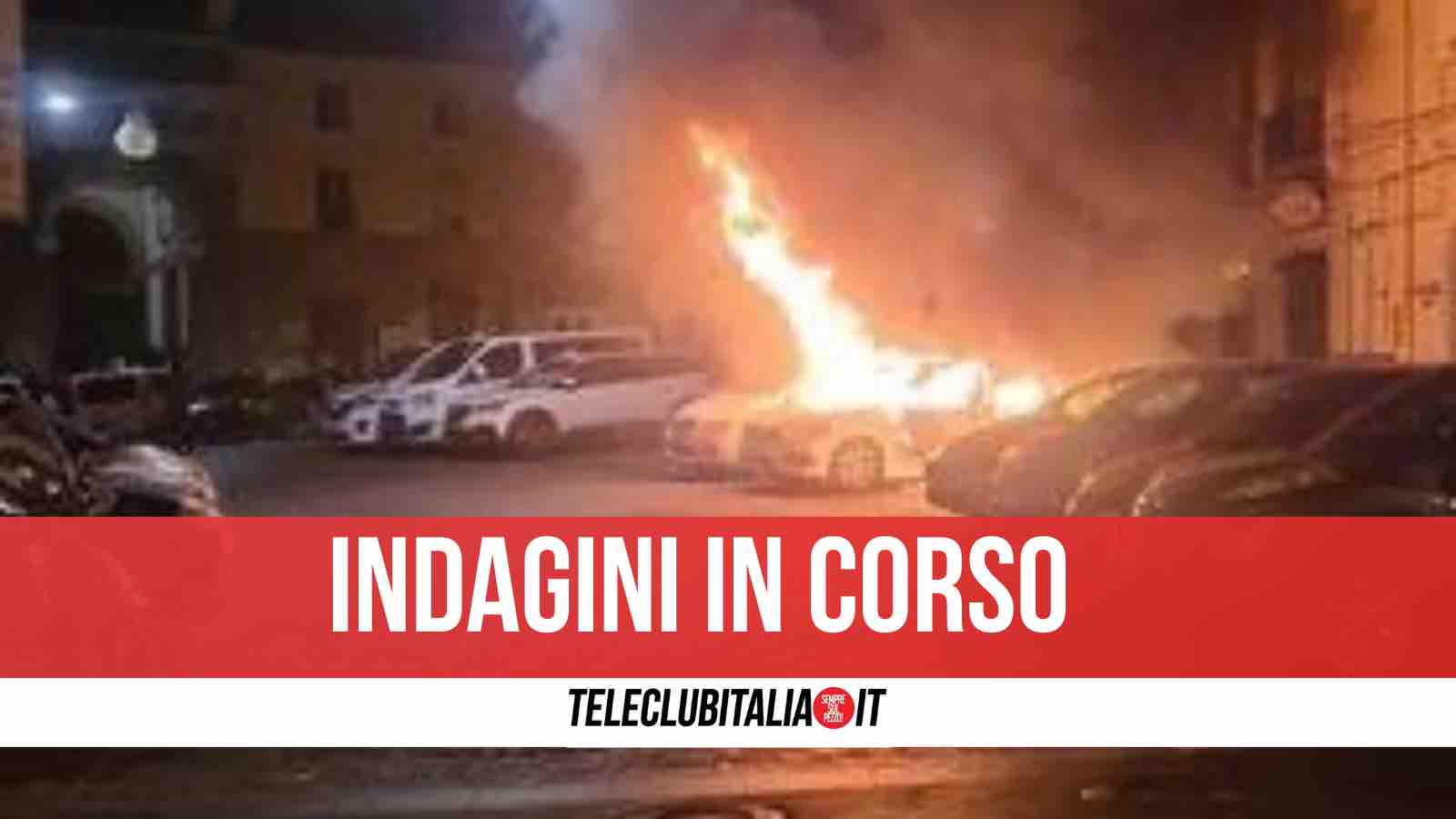 auto motorini incendio napoli