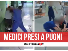 medici presi a pugni napoli ospedale pellegrini
