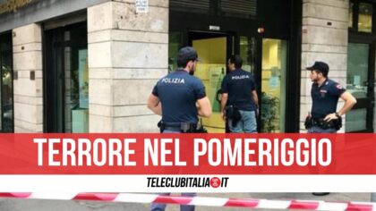Napoli, rapinatori fanno irruzione dal pavimento della banca. Arriva la Polizia
