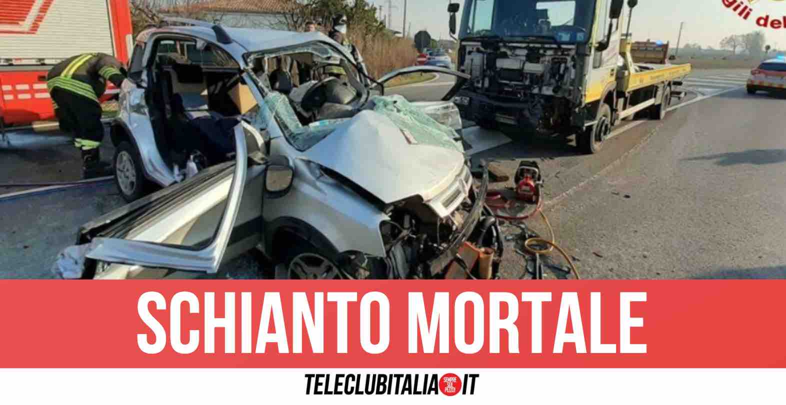 Terribile incidente sull'autostrada napoletana: 62enne morto sul colpo