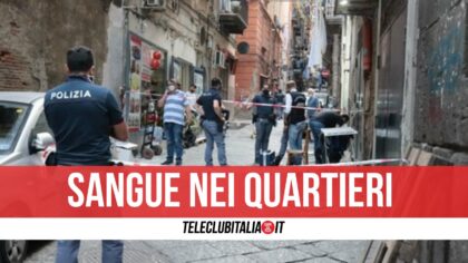Napoli, minorenni tentano di rapinare scooter a poliziotto e fanno fuoco