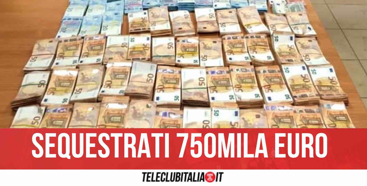 Truffa degli assegni bancari: otto arresti a Napoli Truffa degli assegni bancari: otto arresti a Napoli