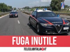Folle inseguimento sulla Domiziana: 22enne arrestato dai Carabinieri