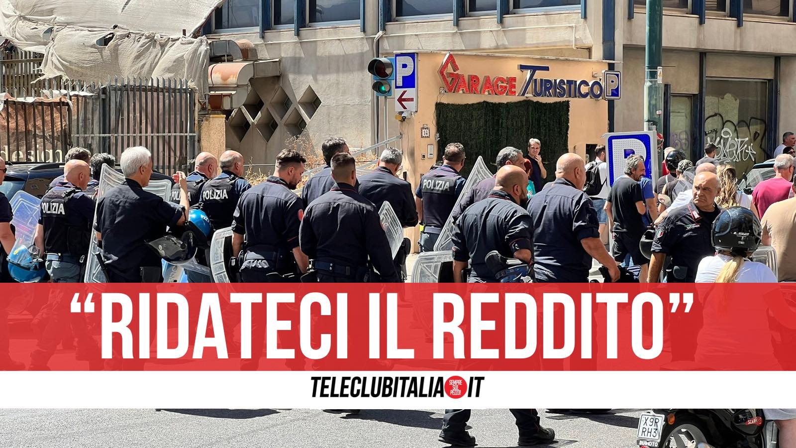 protesta reddito cittadinanza napoli