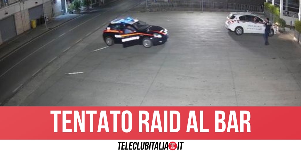 tentativo furto bar giugliano