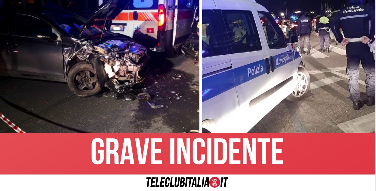 napoli incidente polizia municipale