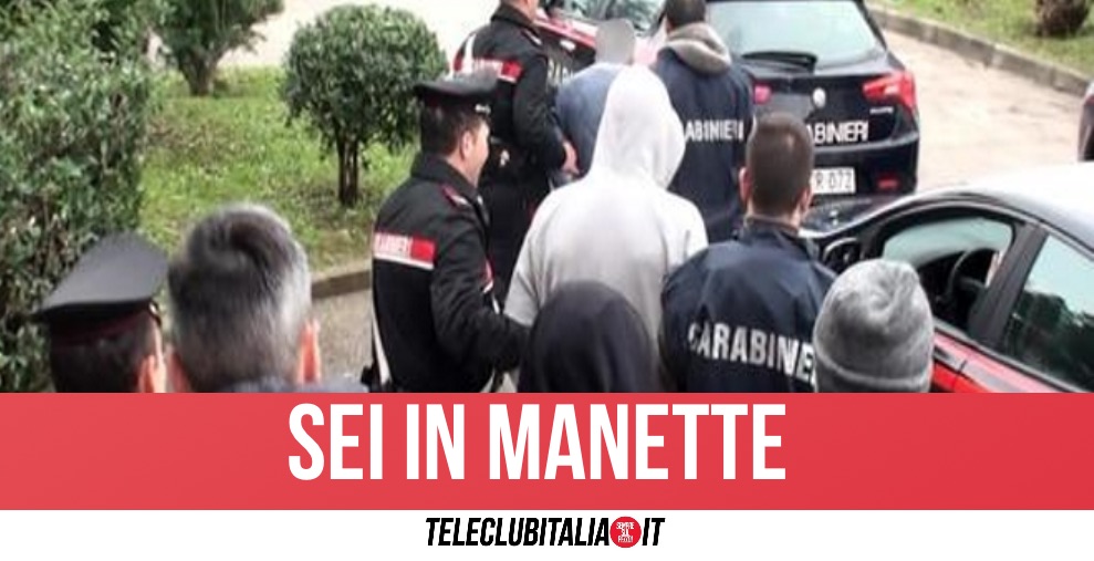 45 furti d'auto in Campania: sgominati due gruppi di ladri di Napoli