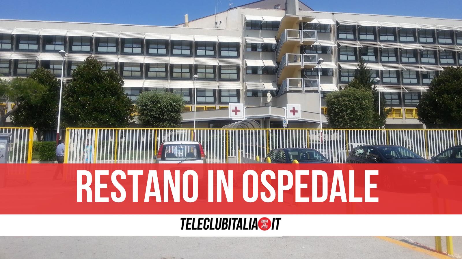 feriti ospedale 17enni melito petardo