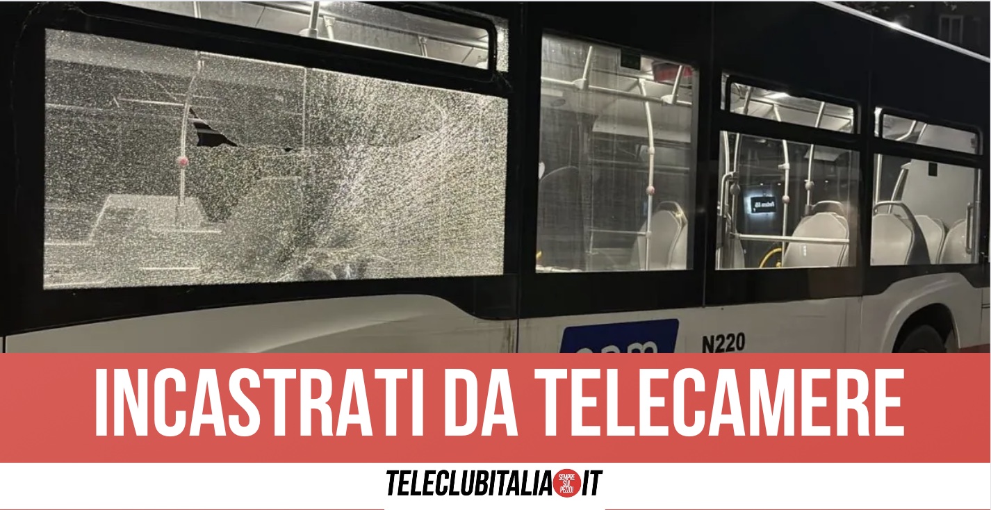 attacchi bus napoli: scoperti e denunciati due uomini