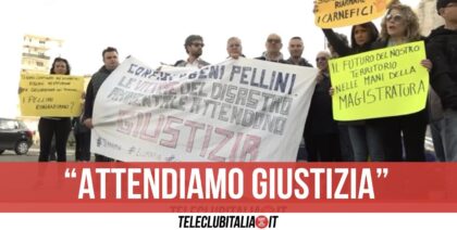 Protesta Restituzione Beni Pellini