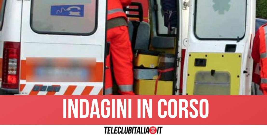 Napoli, 32enne attraversa la strada e viene investita da una moto: è in gravissime condizioni