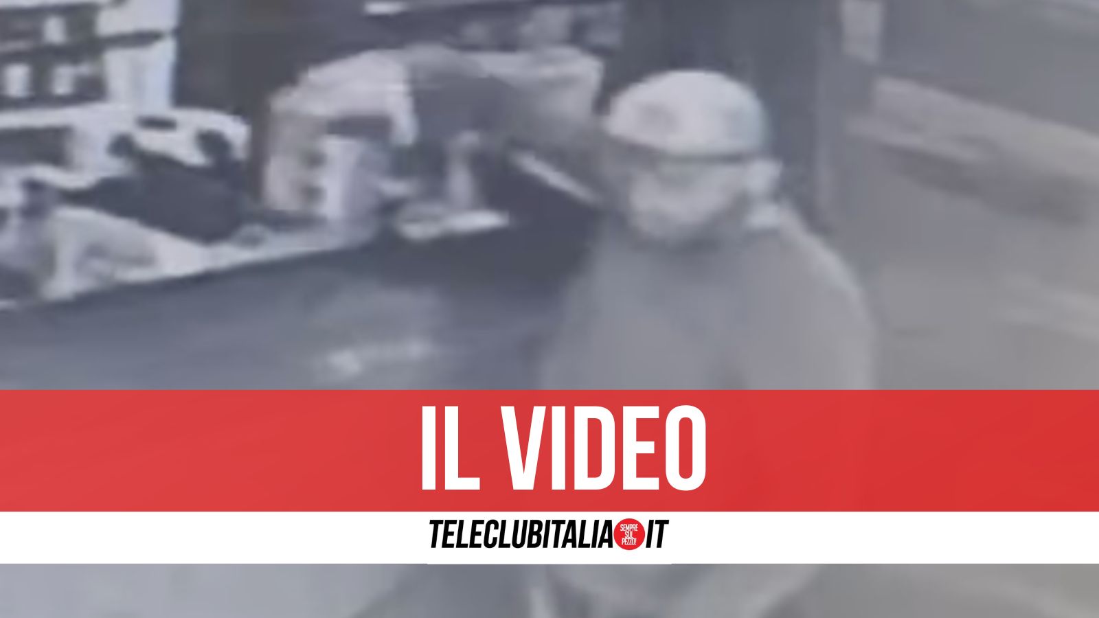 Napoli, entra nel pub e ruba il barattolo delle mance 