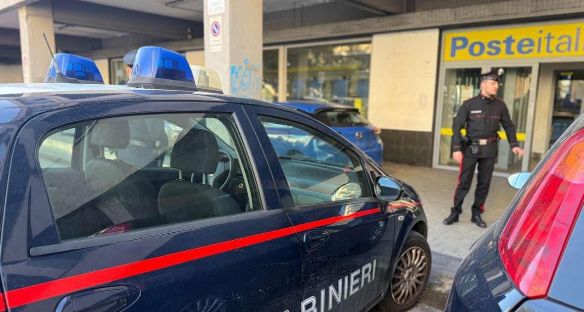 corso meridionale napoli colpo alle poste