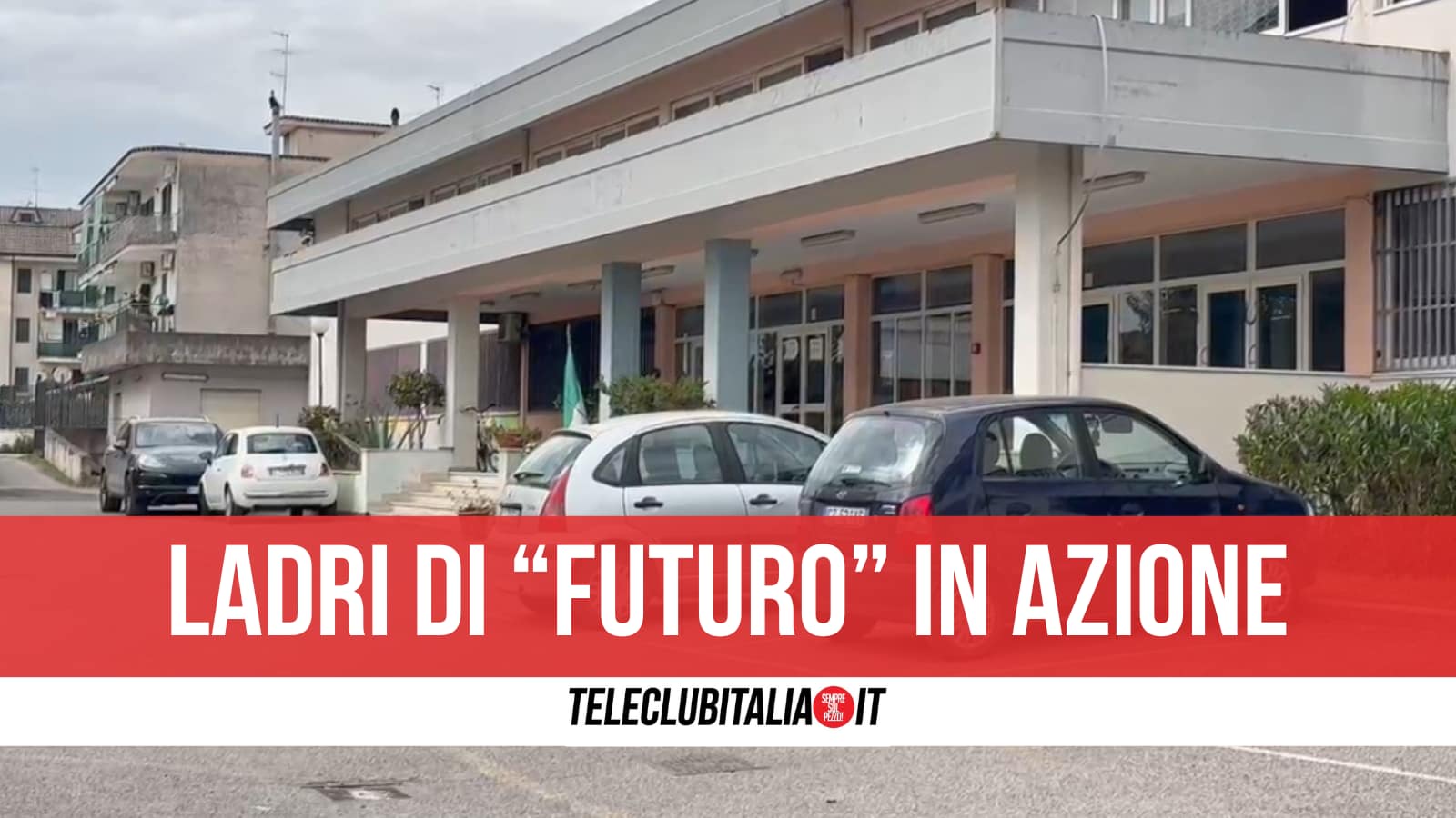 Giugliano furto da Teleclubitalia.it giugliano furto di tablet e computer alla gramsciimpastato secondo raid in un mese
