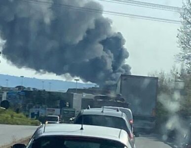 Incendio Caivano Marcianise Zona Industriale Fabbrica Prodotti Chimici