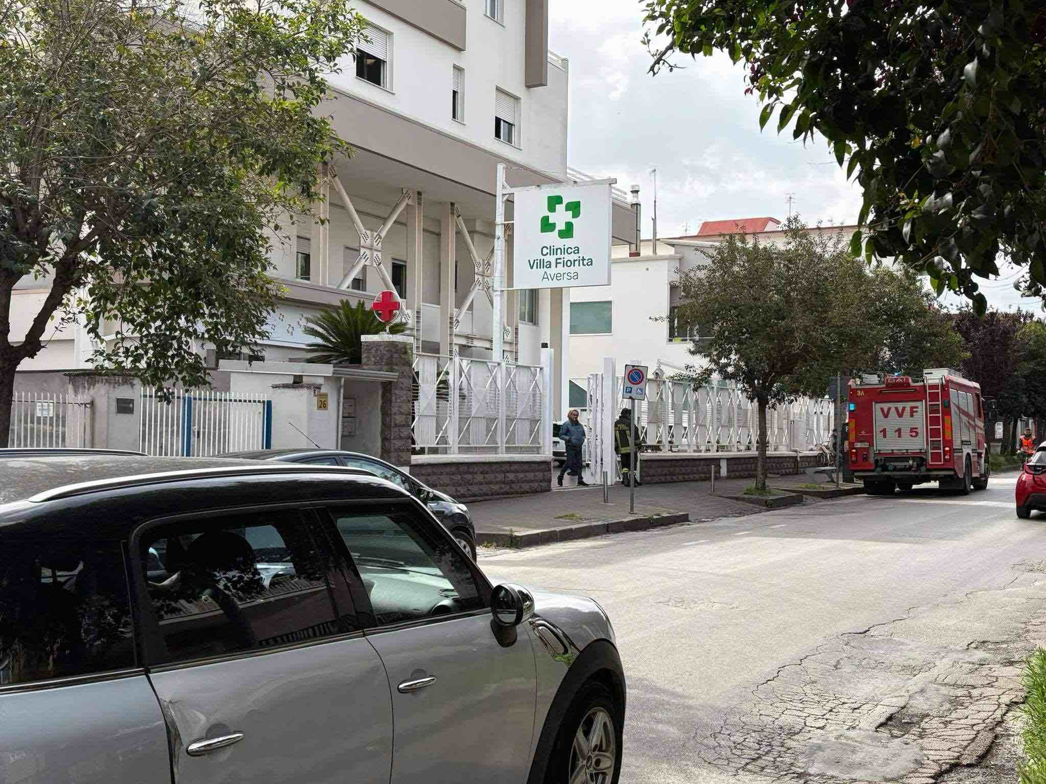 Incendio Clinica Fiorita Aversa
