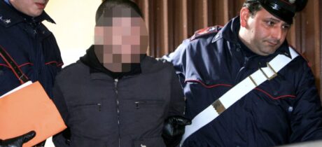 Arzano. Tentata estorsione all'autolavaggio: 43enne in manette