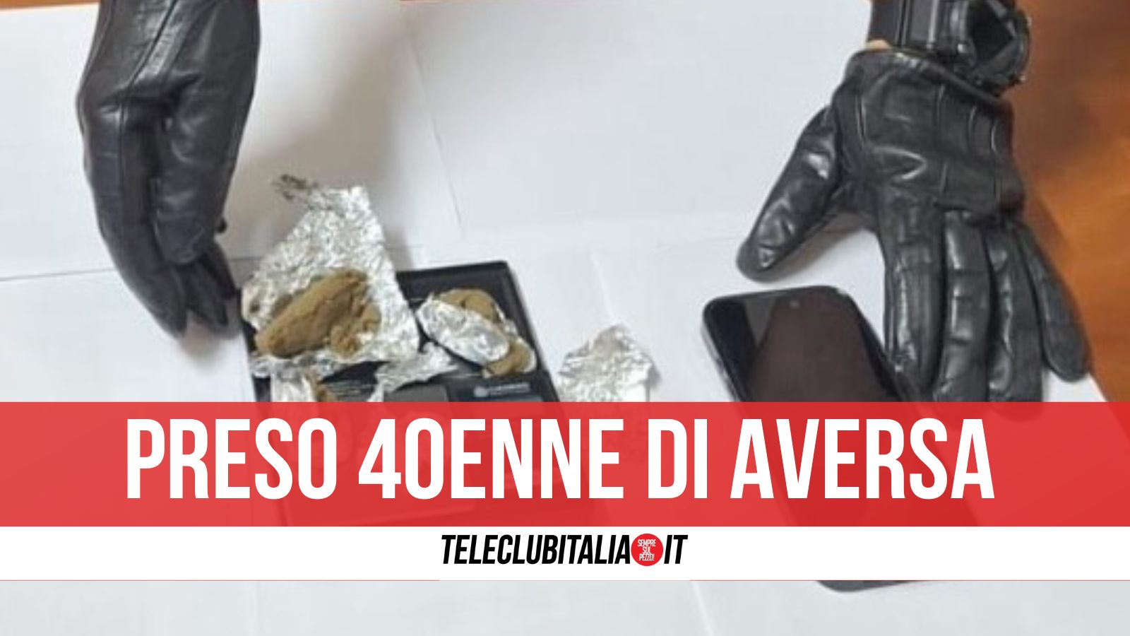 trentola fermato con hashish e cocaina nei pantaloni arrestato 40enne