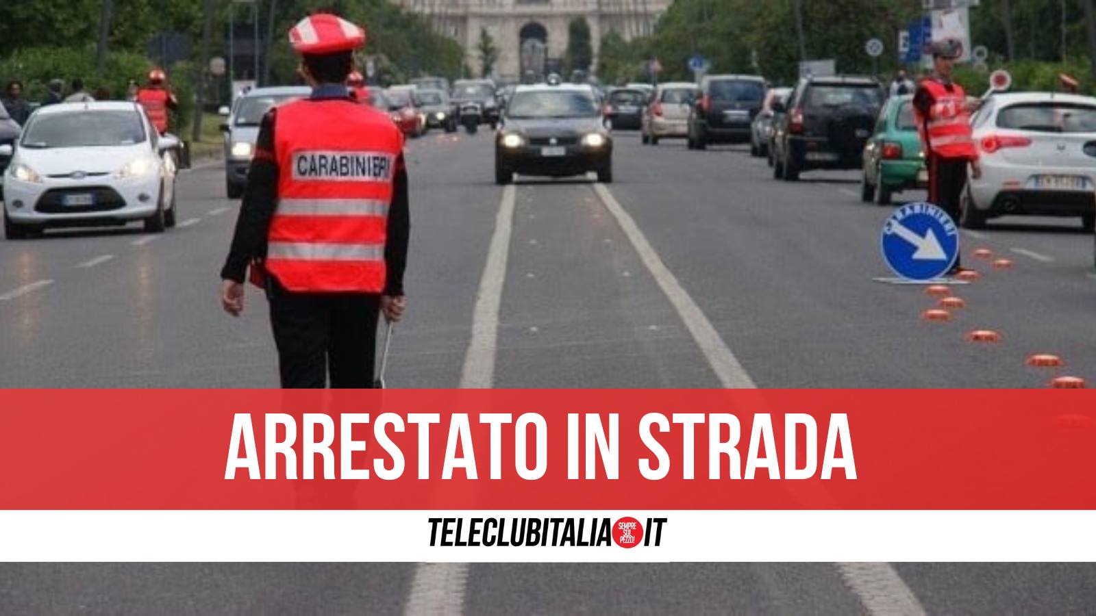 Sorpreso a bordo di una Lancia Y con la droga nel cruscotto: 29enne arrestato su viale Carlo III Sorpreso a bordo di una Lancia Y con la droga nel cruscotto: 29enne arrestato su viale Carlo III