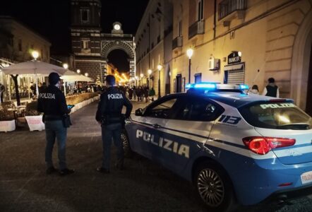 Aversa Palazzine San Lorenzo Sequestri Controlli