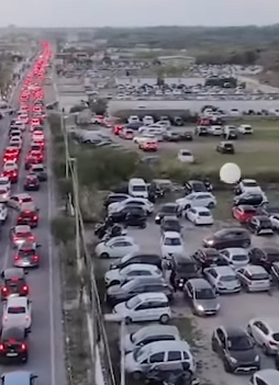 Caos lidi a Pozzuoli il Primo Maggio: denunciati tre imprenditori per eventi abusivi