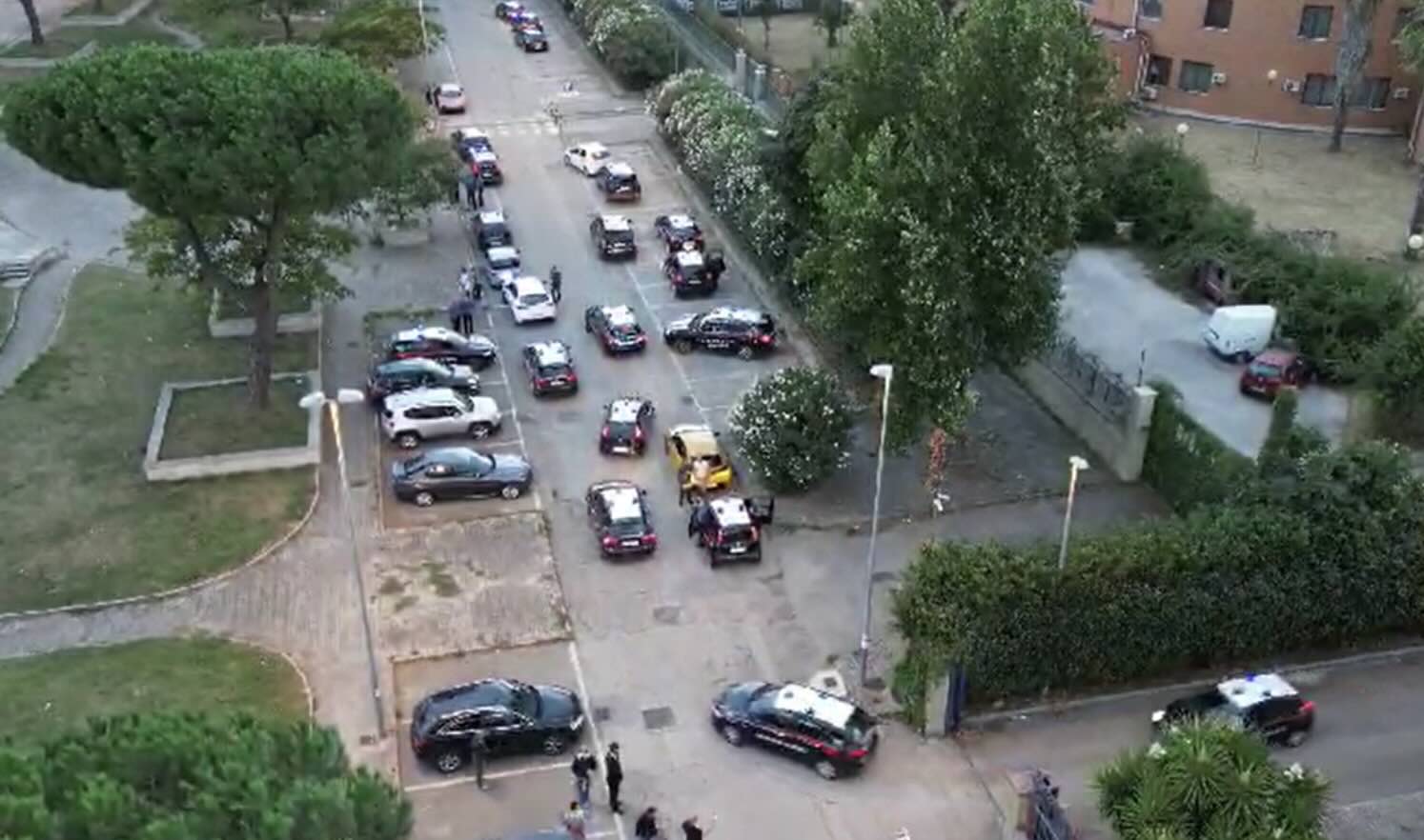 Blitz al Parco Verde: smantellata di spaccio, 3 arresti. C'è anche un uomo di Villaricca