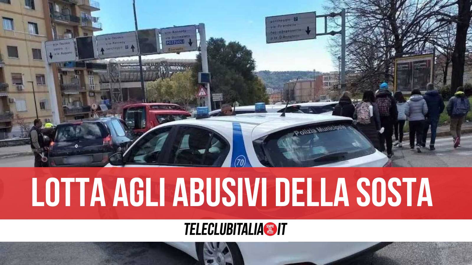 napoli controlli serrati durante la partita col genoa bloccati 9 parcheggiatori abusivi da Teleclubitalia.it napoli controlli serrati durante la partita col genoa bloccati 9 parcheggiatori abusivi