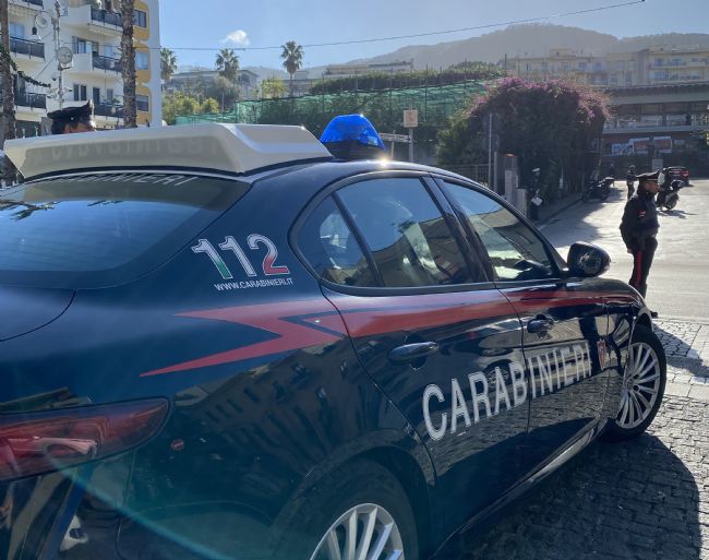 Furto Scooter Meta Di Sorrento Due Arresti