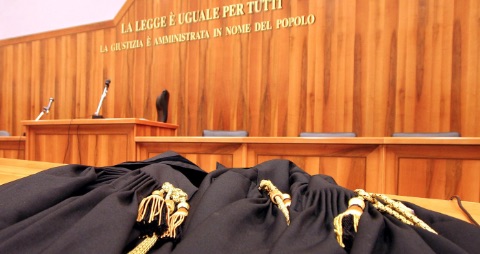 Giugliano, niente carcere per “Pavarotti”: la Cassazione conferma la decisione del Riesame