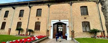 Enoturismo in Campania: strumento di valorizzazione e marketing. A Paestum il 16 maggio primo convegno della Regione Campania Enoturismo in Campania: strumento di valorizzazione e marketing. A Paestum il 16 maggio primo convegno della Regione Campania