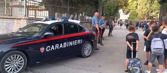 Napoli, chiuse scuole dell’infanzia e nidi: oltre 100 bidelli e personale delle pulizie in malattia