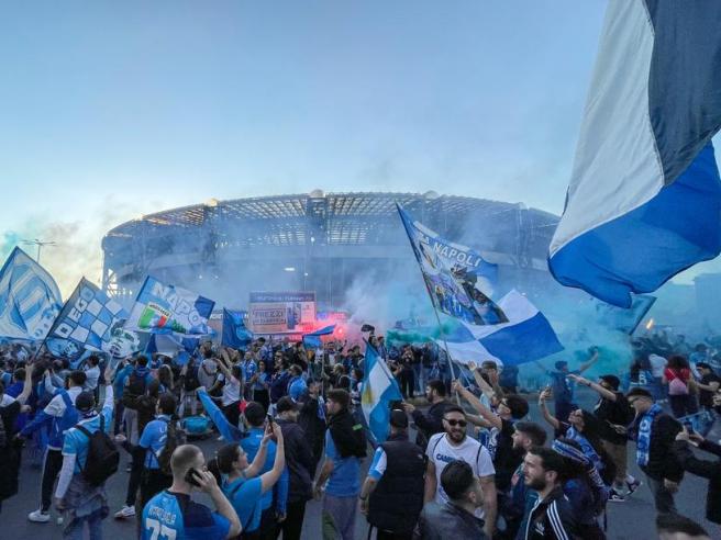 Napoli Festa Scudetto Piano Traffico