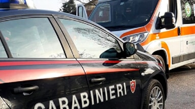 Napoli Morto 62enne Cadendo Da Un Tetto Di Un Balcone