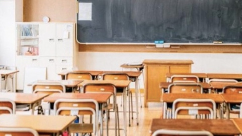 Cardito, scuole chiuse domani 20 maggio: il sindaco firma l’ordinanza Cardito, scuole chiuse domani 20 maggio: il sindaco firma l’ordinanza