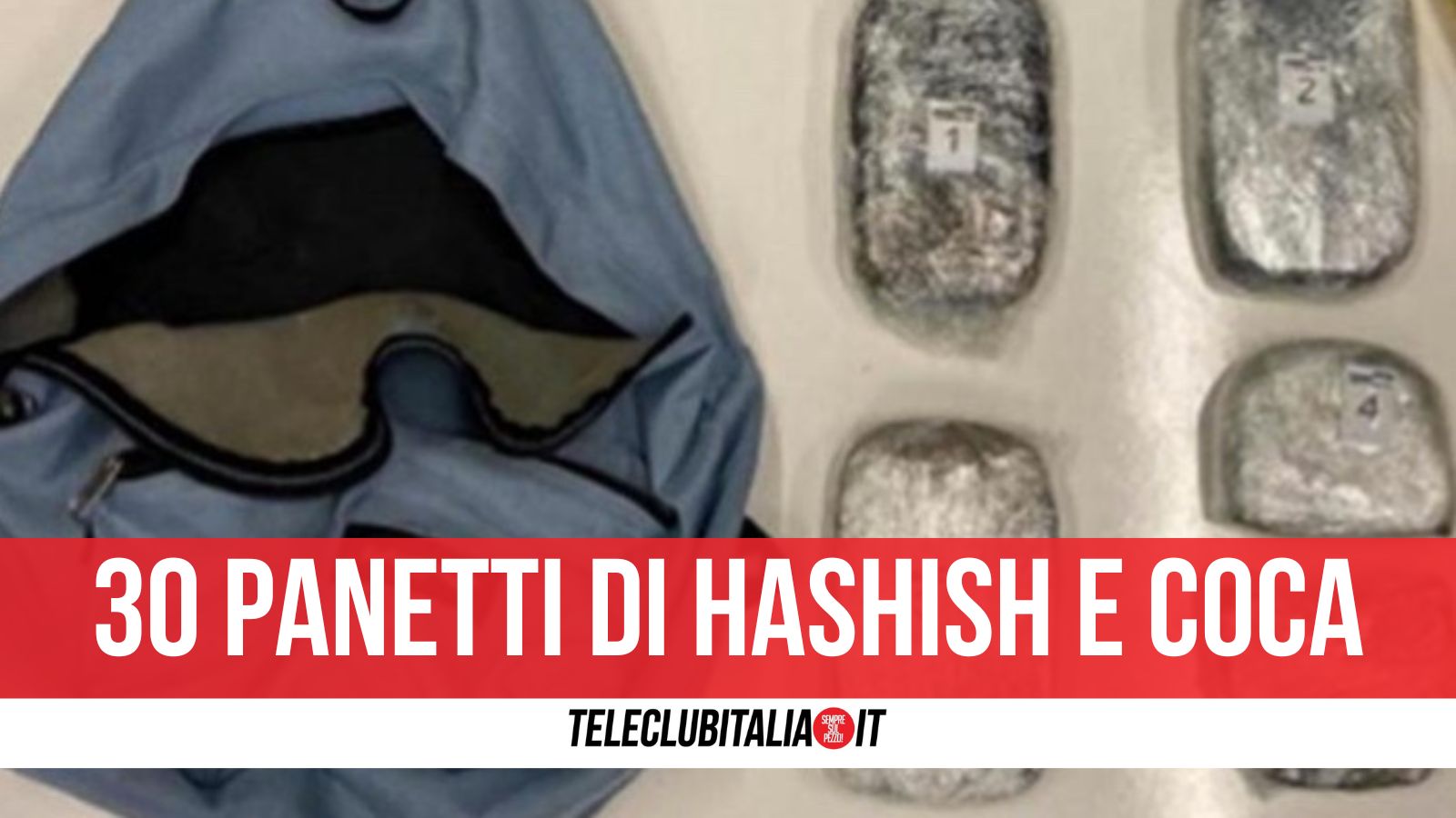 Torre del Greco, nello zaino aveva 3 kg di hashish e cocaina: arrestato 31enne Torre del Greco, nello zaino aveva 3 kg di hashish e cocaina: arrestato 31enne