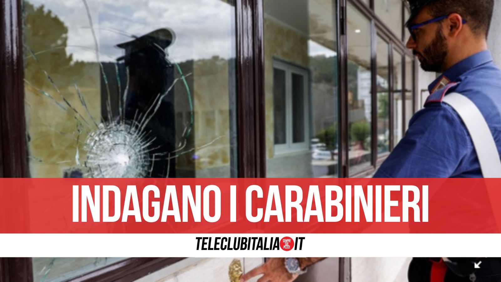 napoli spari contro agenzia di pompe funebri colpita una vetrata