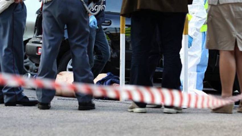 agguato di camorra in pieno giorno a cardito pregiudicato ucciso nel traffico