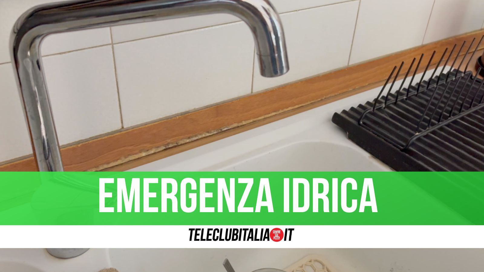 La fascia costiera senza acqua, i residenti: “Non si può andare avanti così” La fascia costiera senza acqua, i residenti: “Non si può andare avanti così”