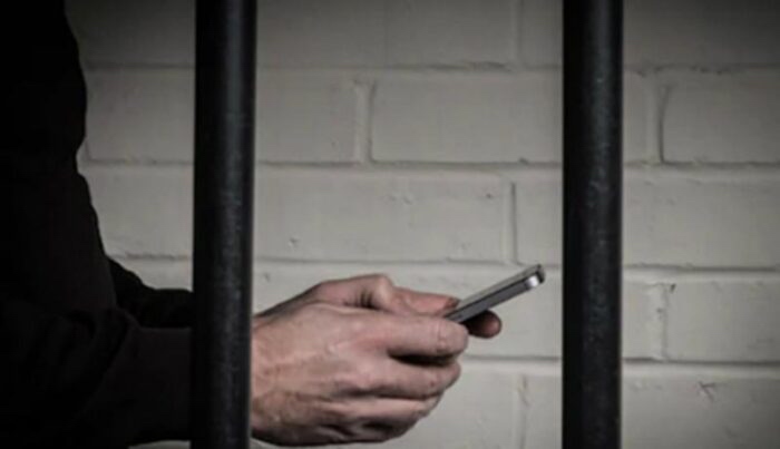 Boscoreale, estorsione in videochiamata dal carcere: "Ci devi dare 50mila euro altrimenti ti spariamo"
