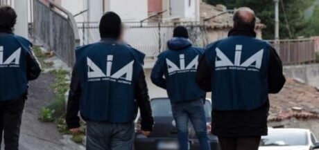 Scatta interdittiva antimafia per 5 ditte tra Giugliano, Villaricca, Napoli e Arzano