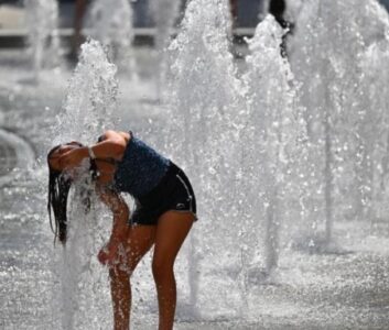Napoli, nuova ondata di calore in arrivo: temperature oltre i 35 gradi a partire da sabato