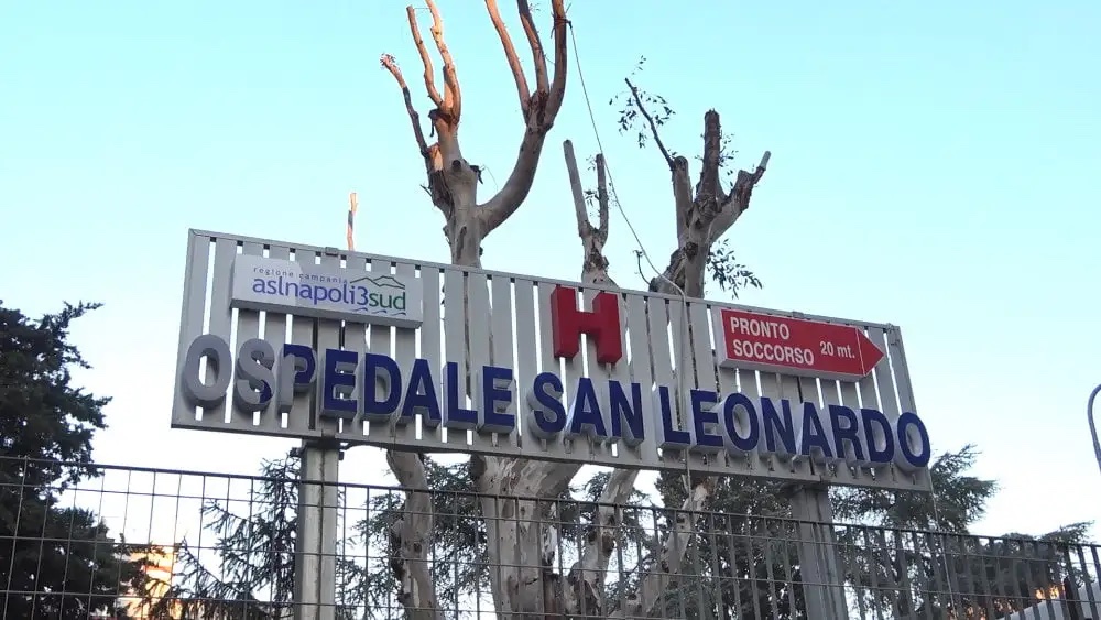 Castellammare, tentata estorsione su lavori all’ospedale San Leonardo: scatta divieto di dimora per due persone