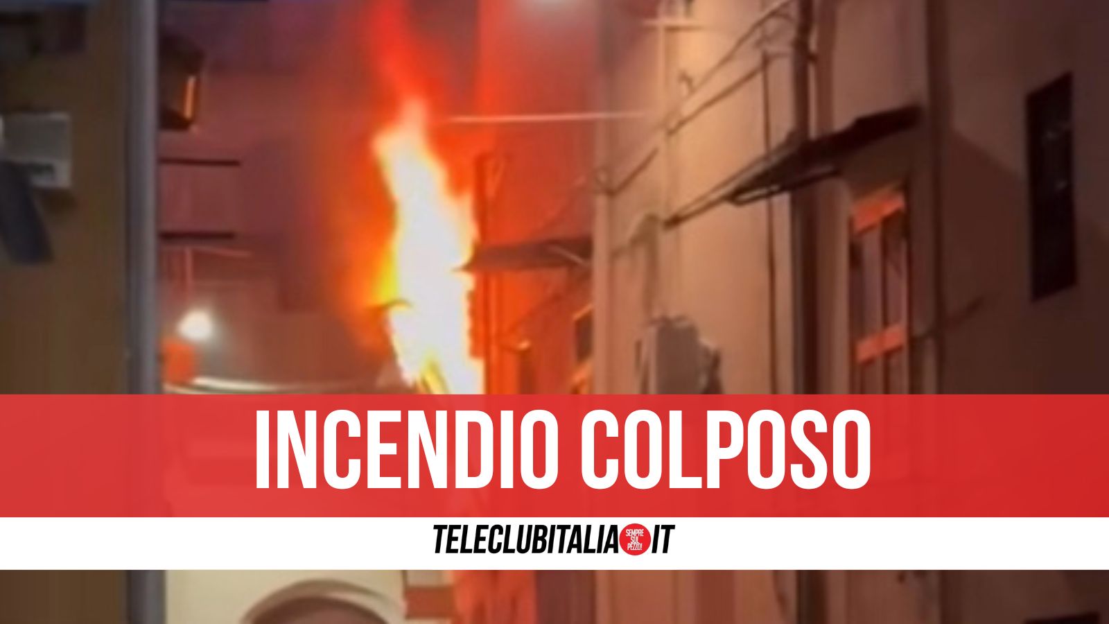 giugliano getta sigaretta accesa in casa scoppia incendio arrestata 47enne