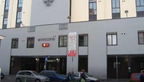Giugliano, dipendenti comunali in stato di agitazione
