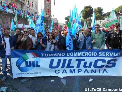 Licenziamento ingiustificato al Dodecà di Sant'Anastasia: proclamate due ore di sciopero e presidio di protesta