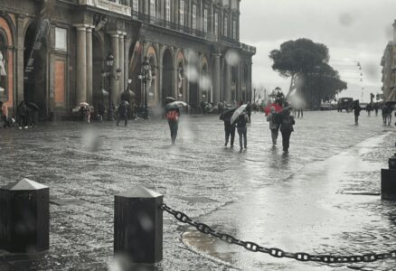 Maltempo in Campania, previsti temporali improvvisi: allerta gialla per tutta la giornata di oggi